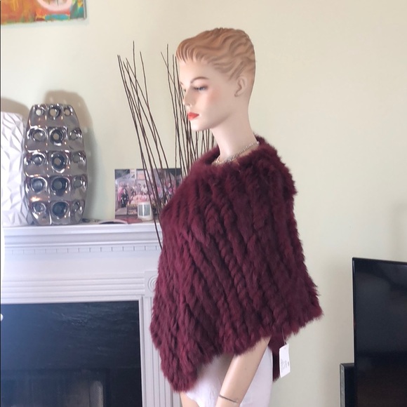 Genuine Rabbit Shawl - Picture 3 of 4